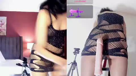 Snapshot of _mila_dyva chatting on July 24, 2026, 12:25 pm _mila_dyva online show from July 24, 2026, 12:25 pm