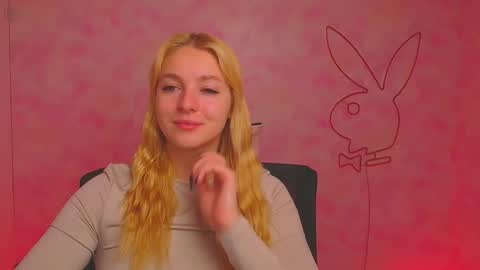 Melanie online show from December 10, 2024, 7:05 am