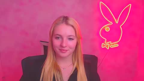 Melanie online show from February 9, 2025, 1:03 pm