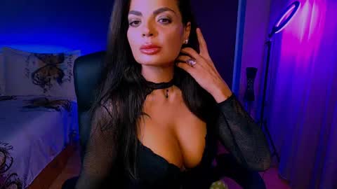 Milani online show from April 22, 2026, 5:14 pm