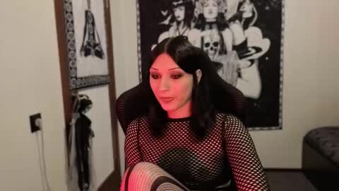 Snapshot of _millisi_ chatting on March 9, 2025, 6:43 pm Millisi online show from March 9, 2025, 6:43 pm