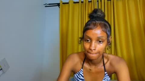 Mimi online show from March 1, 2026, 2:13 am