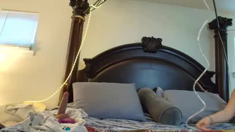 Mina online show from January 16, 2025, 10:23 pm