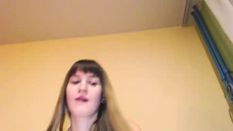 Snapshot of _minnie_boo_ chatting on December 9, 2024, 11:58 am Boo online show from December 9, 2024, 11:58 am