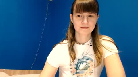 Snapshot of _minnie_boo_ chatting on January 18, 2026, 10:52 am Boo online show from January 18, 2026, 10:52 am