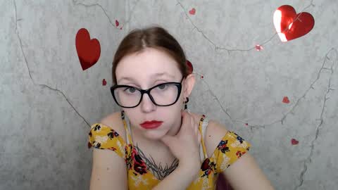 Snapshot of _miraterri_ chatting on March 7, 2025, 7:30 am Mira online show from March 7, 2025, 7:30 am