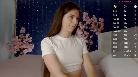 Victoria online show from September 12, 2025, 6:46 am