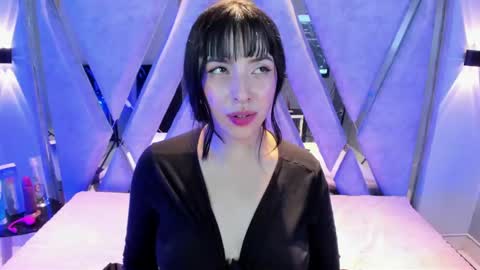 _mishell22 online show from April 20, 2026, 7:59 pm