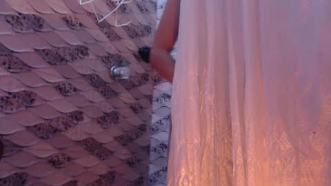 karoline uwu online show from December 1, 2025, 8:47 pm