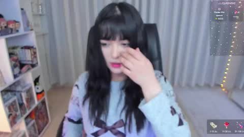 Hanna  Idependent Model   online show from November 5, 2025, 3:28 am