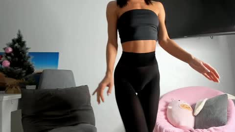 alienmito online show from December 20, 2024, 1:14 am