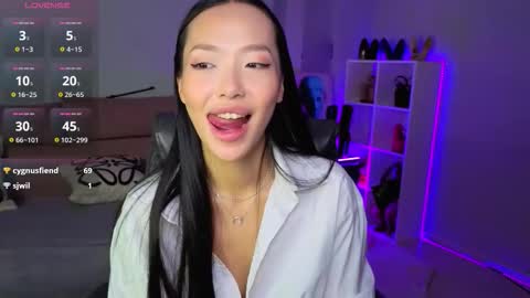  MIURA  online show from November 20, 2025, 1:50 am