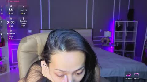  MIURA  online show from April 21, 2026, 2:51 am