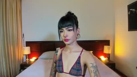 mizuki  online show from January 29, 2025, 3:15 pm