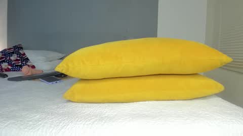 _molly_rosse_ online show from January 5, 2026, 5:27 pm