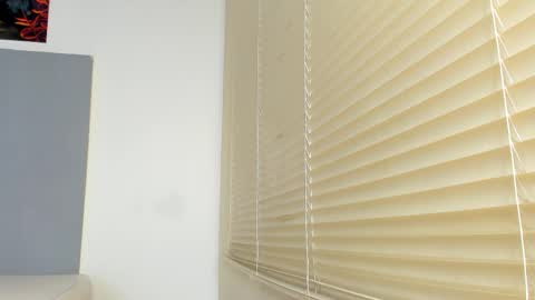 _molly_rosse_ online show from January 9, 2026, 11:46 am