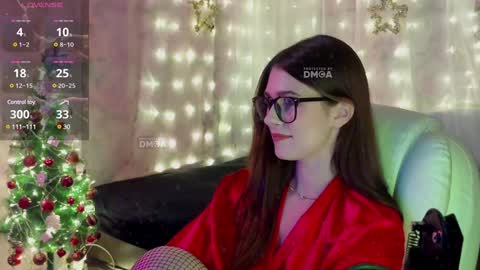 -Victoriana- online show from January 15, 2025, 7:44 pm