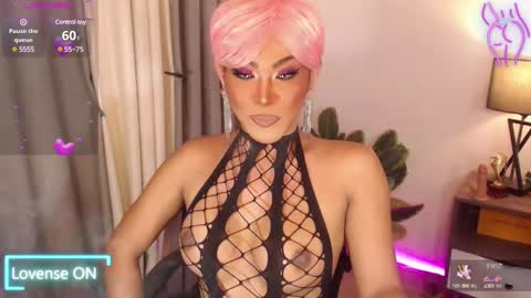 Snapshot of _morganmoore_ chatting on February 2, 2025, 8:19 pm MORGAN KEEP ON FOLLOWING online show from February 2, 2025, 8:19 pm