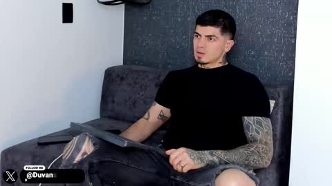 _mrcock_ online show from October 19, 2025, 11:05 pm