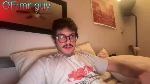 _mrguy_ online show from May 15, 2026, 5:47 am