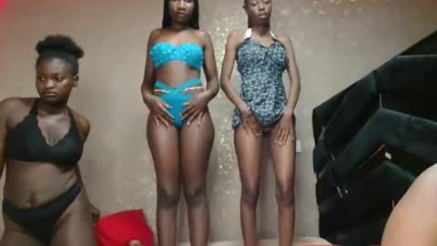 Myrah online show from November 21, 2025, 4:16 pm