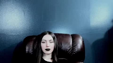 _naamah online show from October 22, 2025, 6:07 pm