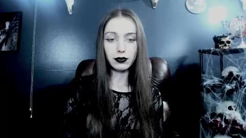 _naamah online show from November 17, 2025, 8:14 pm