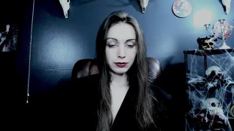 _naamah online show from November 19, 2025, 9:15 pm