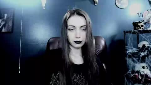 _naamah online show from November 24, 2025, 7:02 pm