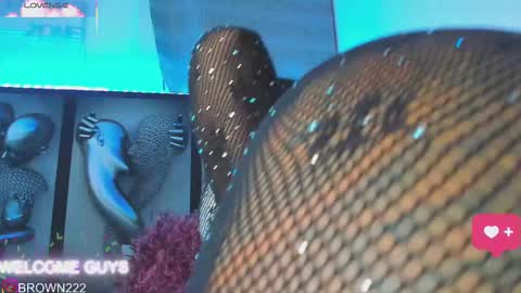 naomi brown online show from October 1, 2025, 4:18 am