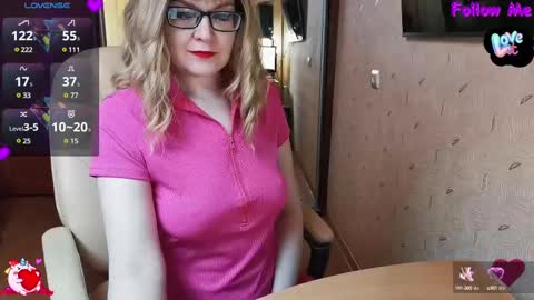 MagicWoman online show from March 6, 2025, 6:19 am