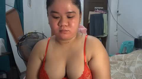 Snapshot of _natalieey chatting on March 27, 2026, 3:34 pm nics online show from March 27, 2026, 3:34 pm