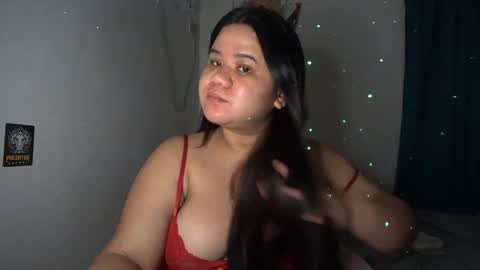 Snapshot of _natalieey chatting on April 16, 2026, 3:46 pm nics online show from April 16, 2026, 3:46 pm