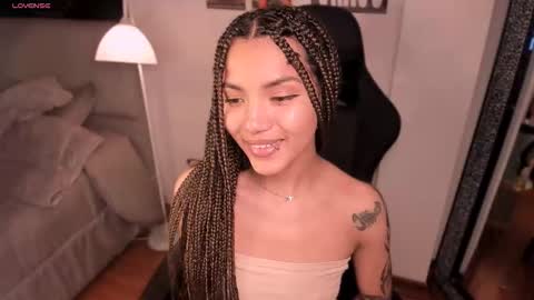 Nati - Independ model online show from October 1, 2025, 3:45 am