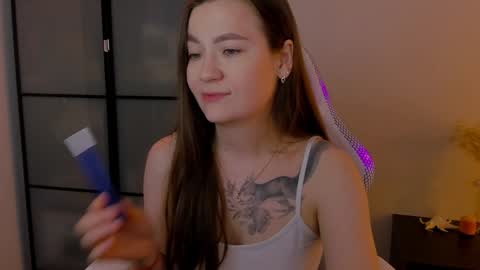 Mia with a big heart  online show from December 3, 2024, 7:10 am