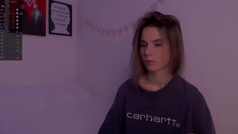 Nika online show from December 17, 2024, 12:56 am