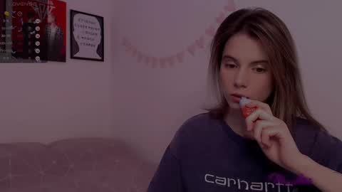 Nika online show from February 24, 2025, 9:52 pm