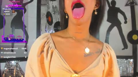 Snapshot of _nickyminach chatting on December 3, 2024, 10:06 am Nicky Please help me with your thumbs up its importan online show from December 3, 2024, 10:06 am