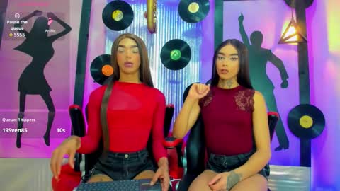 Snapshot of _nickyminach chatting on November 28, 2025, 7:27 pm Nicky Please help me with your thumbs up its importan online show from November 28, 2025, 7:27 pm