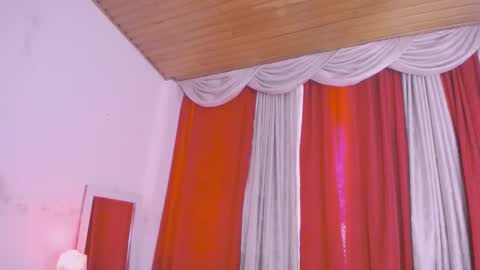 niiky online show from December 26, 2024, 12:38 pm