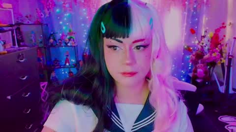 niiky online show from May 25, 2026, 4:46 pm