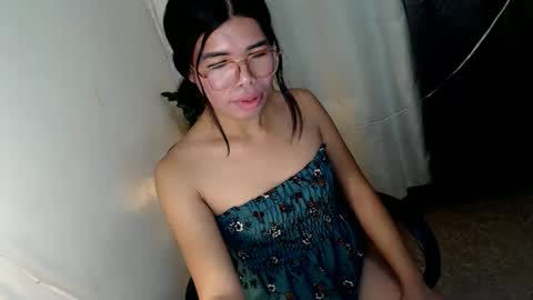 _odette22 online show from May 22, 2026, 6:02 pm