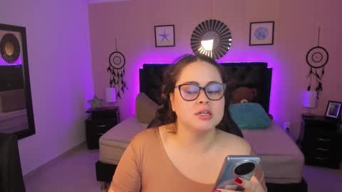 Snapshot of _oliviajoness chatting on February 14, 2026, 12:24 pm Olivia jones online show from February 14, 2026, 12:24 pm