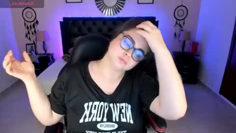 Snapshot of _oliviajoness chatting on July 3, 2026, 12:22 pm Olivia jones online show from July 3, 2026, 12:22 pm