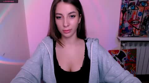 Olivia online show from May 15, 2026, 11:23 pm