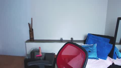 Pandora online show from October 30, 2025, 2:18 pm