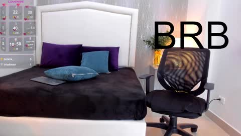  peach1  online show from February 5, 2025, 6:15 pm