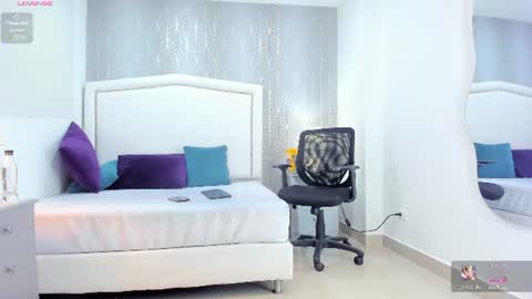 Snapshot of _peach1_ chatting on July 22, 2026, 1:58 pm peach1 online show from July 22, 2026, 1:58 pm