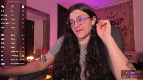 violeta ig  online show from February 25, 2026, 4:00 am