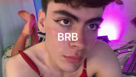 Snapshot of _peachyboy chatting on July 7, 2026, 3:09 am esteban online show from July 7, 2026, 3:09 am